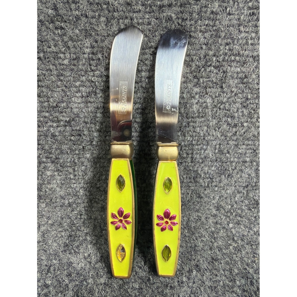 2 Saints Cheese Spreader Set 2pc Lime Green Enamel Floral Stainless Steel